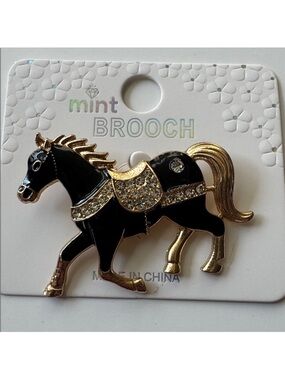 MINT | Elegant Horse Brooch Black Enamel & Gold Tone w/Rhinestones NWT NIP